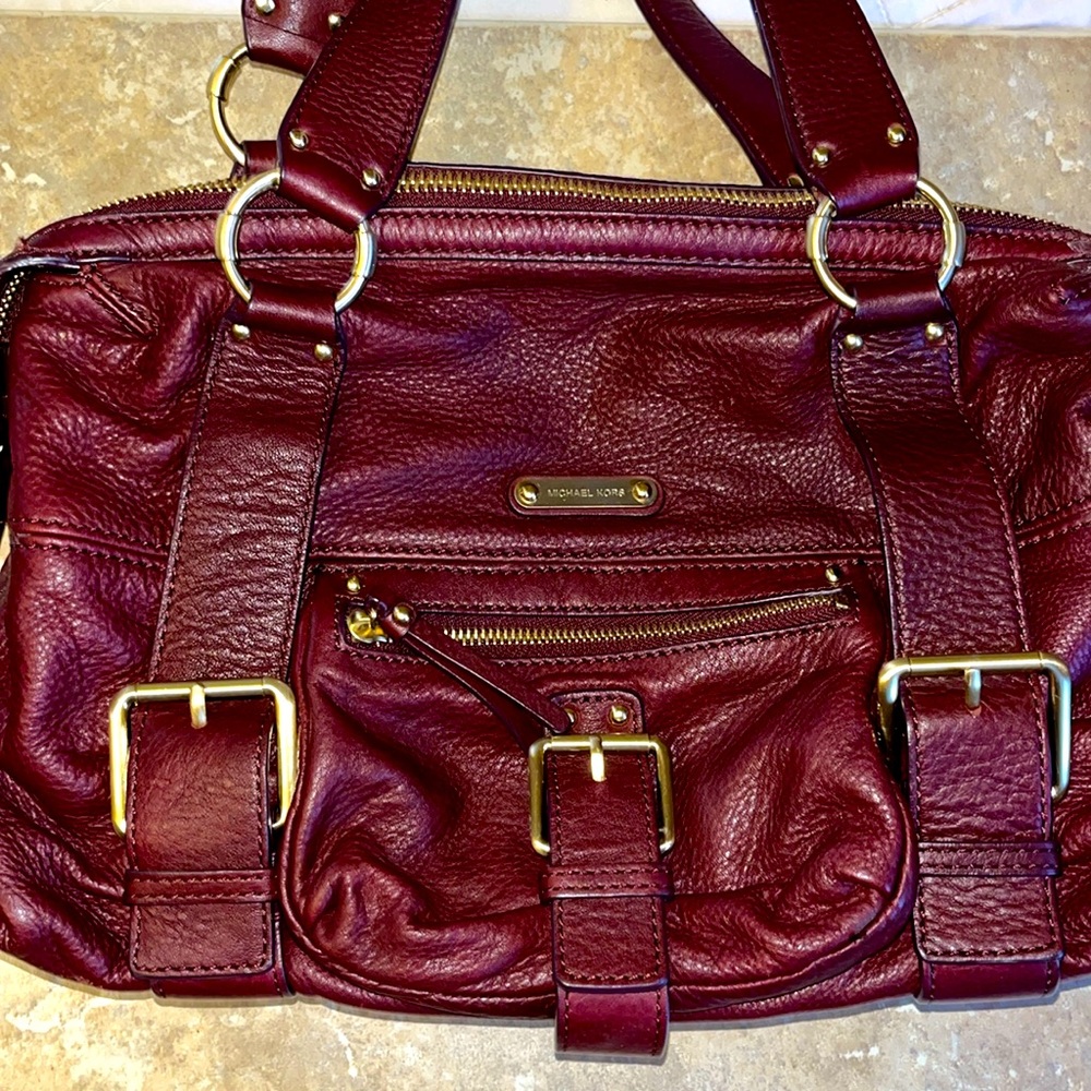 Michael Kors 100% Genuine Leather 18x10x3